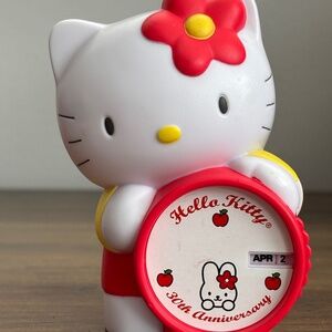 2004 HELLO KITTY McDonalds 30TH Anniversary Calendar Happy Meal Toy Figure WORKS